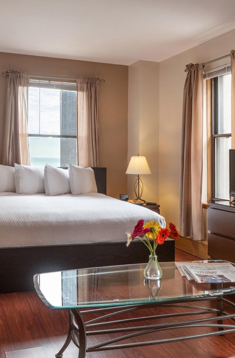 Dewitt Hotel And Suites Чикаго Экстерьер фото